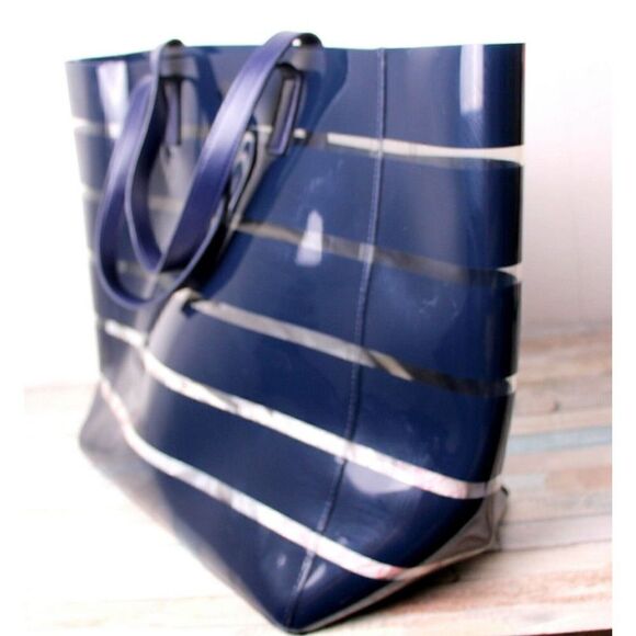 Tommy Bahama CLEAR BLUE PLASTIC LEATHER HANDLES BOTTOM TOTE SHOULDER BAG HANDBAG - Picture 2 of 10